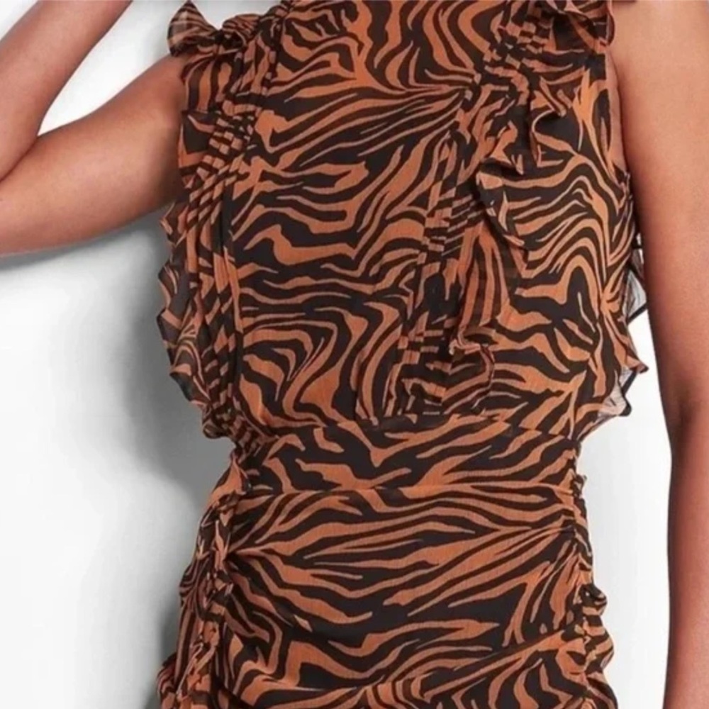 Express Women M Tiger Animal Print Sleeveless Ruffle Ruched Mini Dress NWT - Picture 2 of 12
